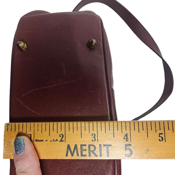 Etienne Aigner Vintage Cordovan Leather Over-the-Shoulder Handbag - Picture 11 of 14